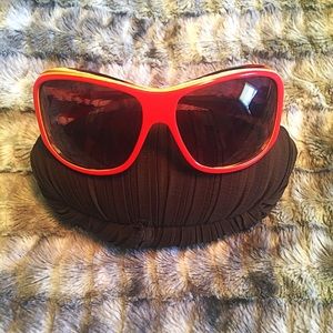 Carmen Marc Valvo ‘Marbella’ Sunglasses